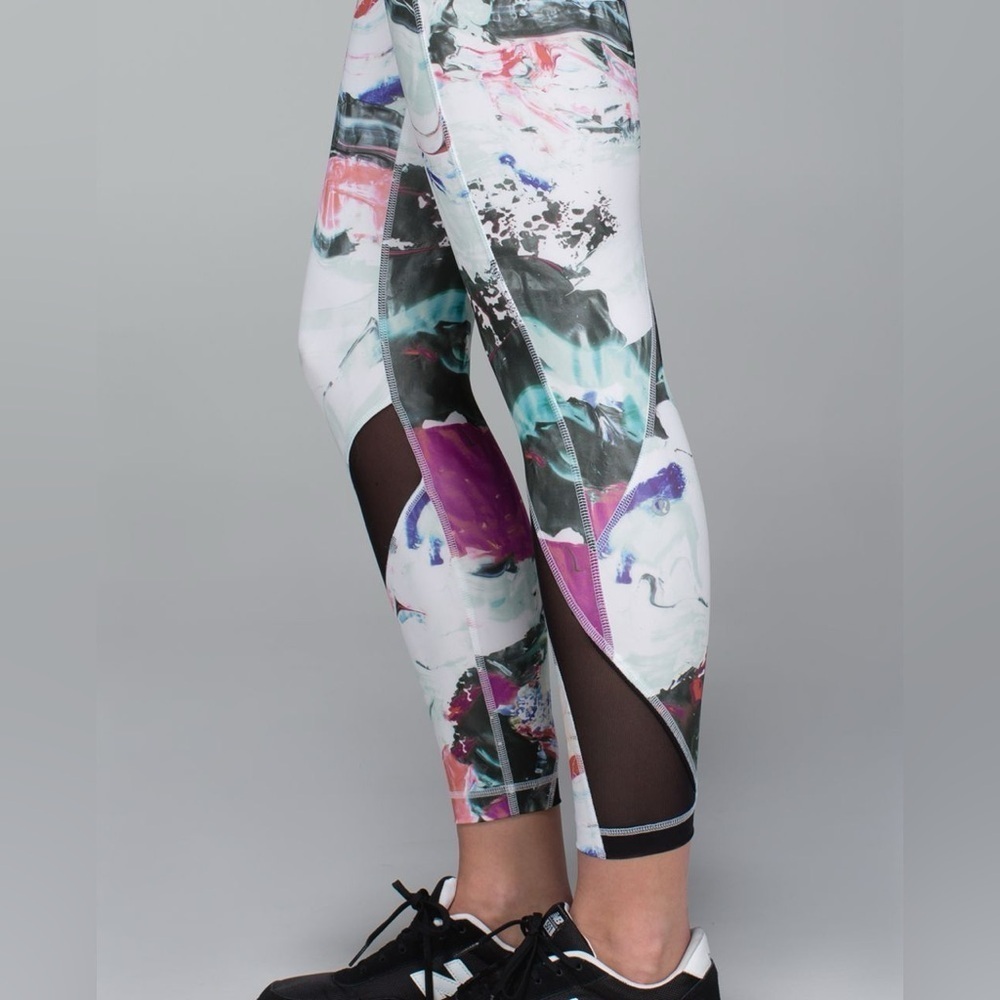 LULULEMON Inspire Tight II Full-On Luxtreme (Mesh) Pigment Wave Multi / Black. - Picture 10 of 10